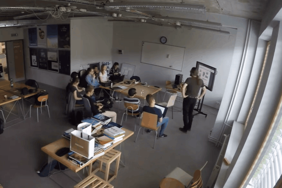 Takový obyčejný ateliérový den...