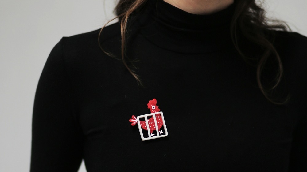 Food print brošne s názorom