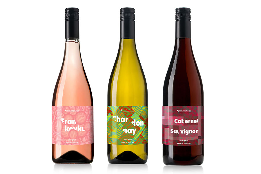 Etiky na víno UTB FMK