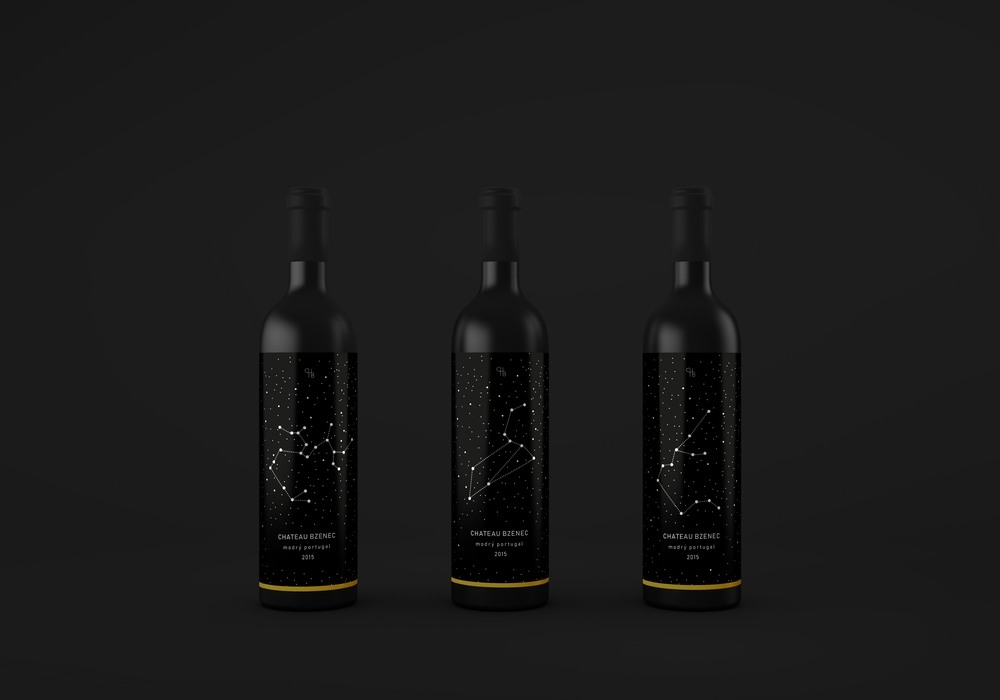 Série etiket na vína