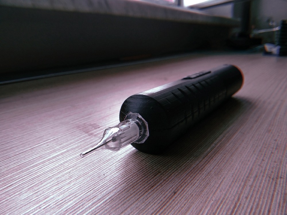 RAM / Tetovací strojek