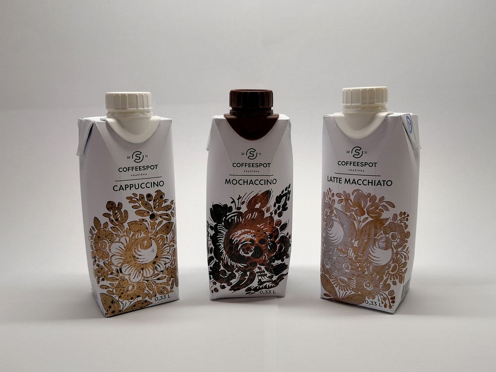 Sada tetrapack obalů na kafe 