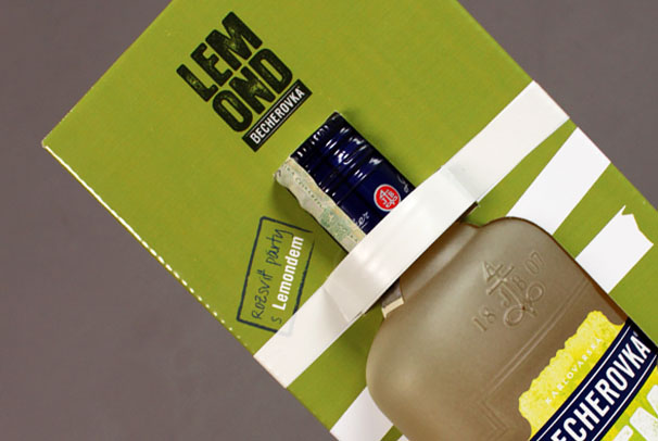 Darčekový obal pre Becherovku Lemond