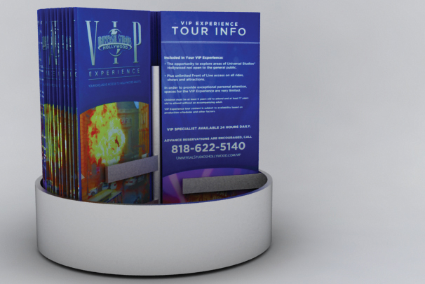 Pultový stojan na letáky