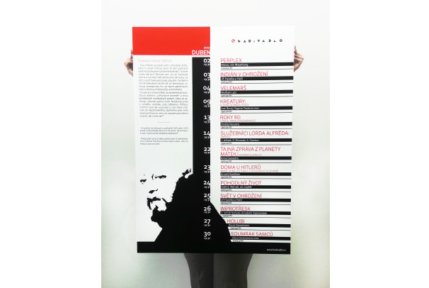 Měsíční program zvolené instituce